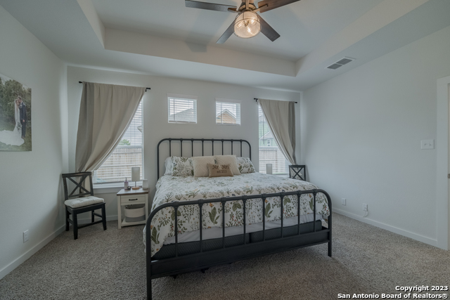 2909 Mindel St Property Photo 18