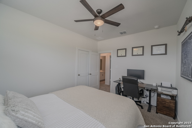 2909 Mindel St Property Photo 28