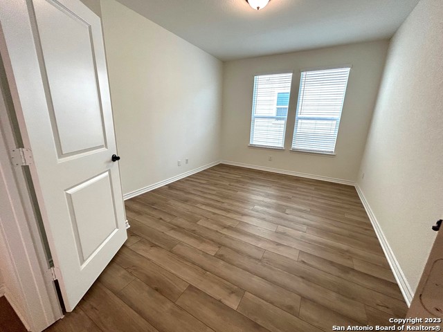 528 Harvest Fields Property Photo 14
