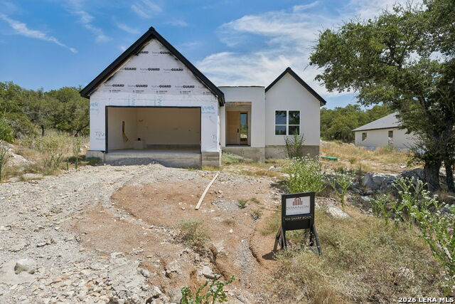 909 Sharp Rock Property Photo 2