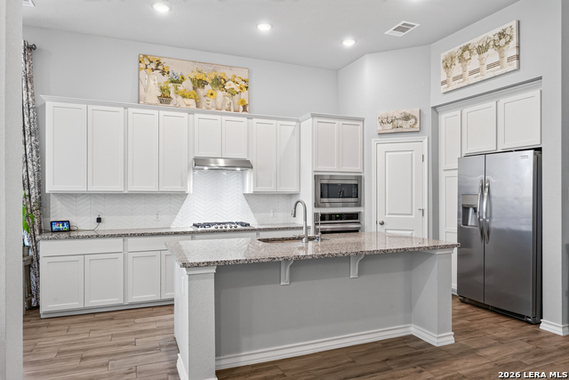 9831 Kremmen Property Photo 10