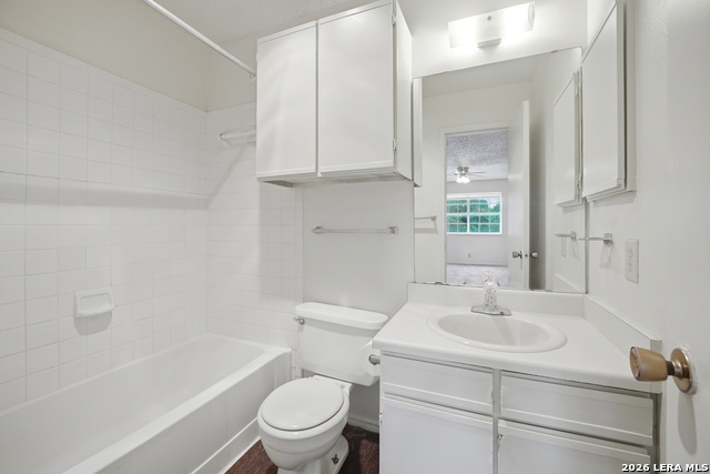 7218 Gaslamp Property Photo 7