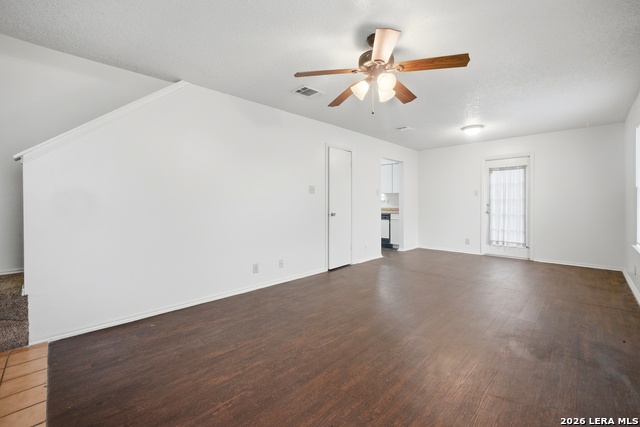 7218 Gaslamp Property Photo 8