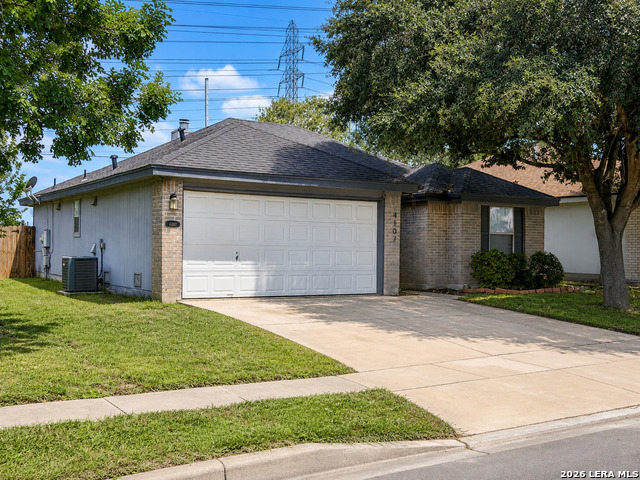 4107 Mistflower Dr Property Photo 3