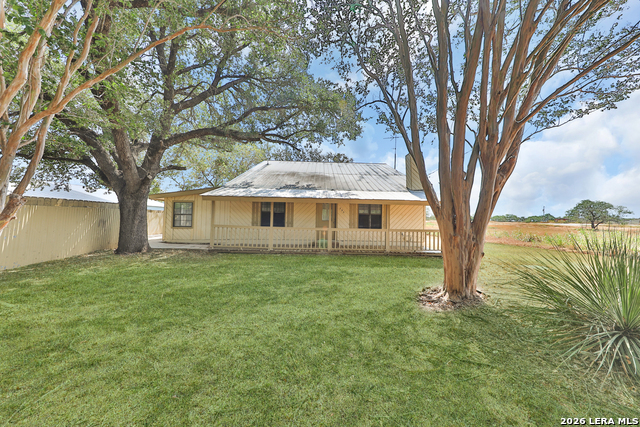 795 S State Highway 16 Property Photo 4
