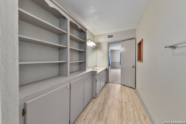 795 S State Highway 16 Property Photo 40