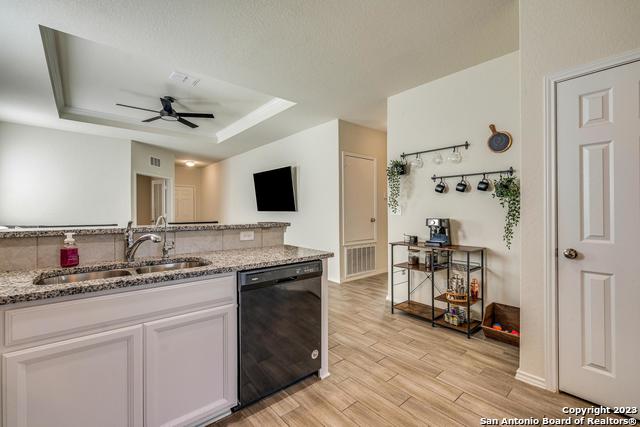 11919 Longfellow Rnch Property Photo 12