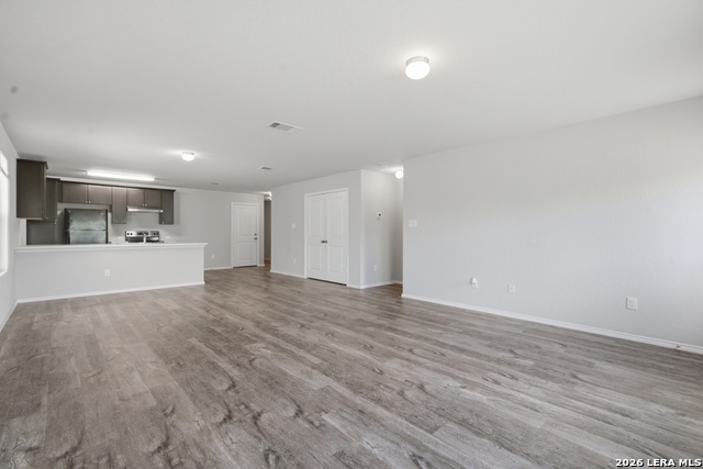 10402 Waverunner Property Photo 4