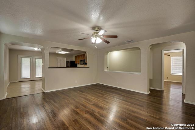 11143 Baffin Oaks Property Photo 5