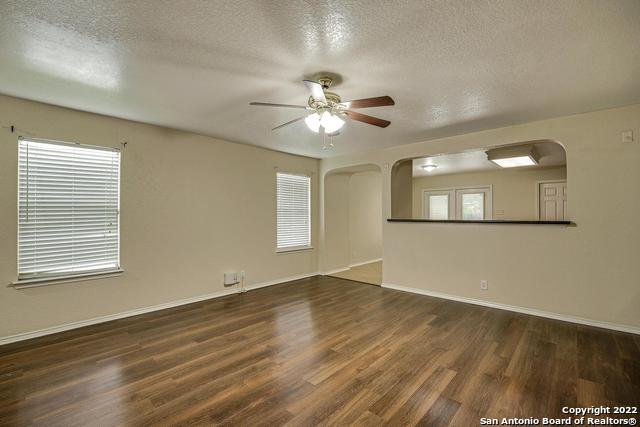 11143 Baffin Oaks Property Photo 6