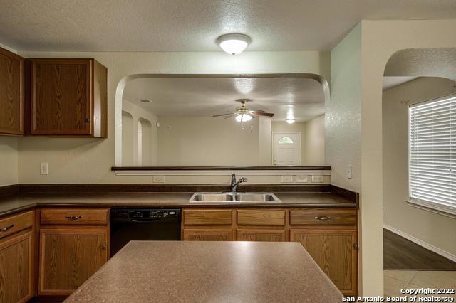 11143 Baffin Oaks Property Photo 10