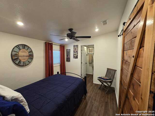 1020 Mission Rd Property Photo 24