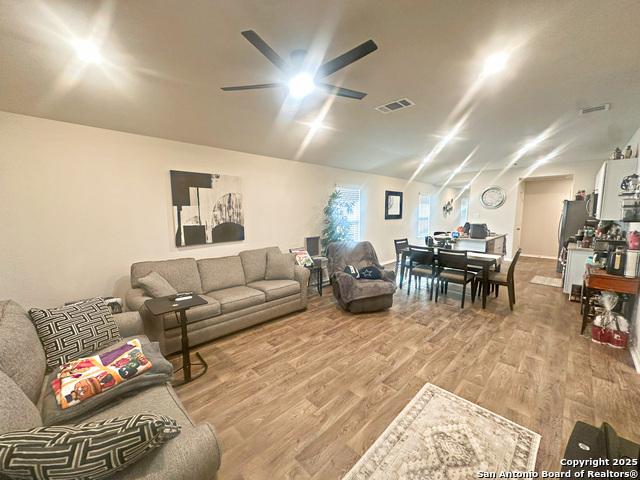 5306 Scoria Trl Property Photo 10