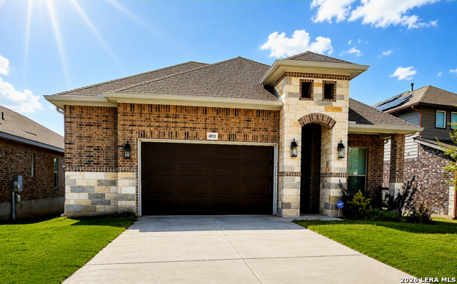 6923 Comanche View Property Photo 1