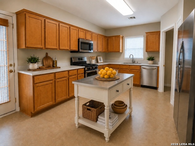 5661 Hartson Property Photo 5