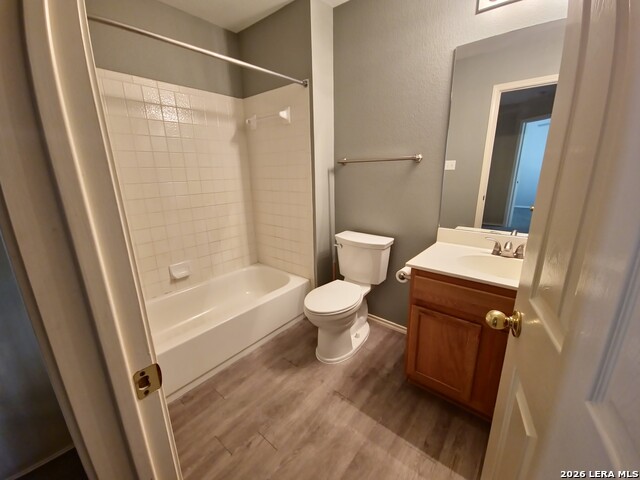 5661 Hartson Property Photo 22