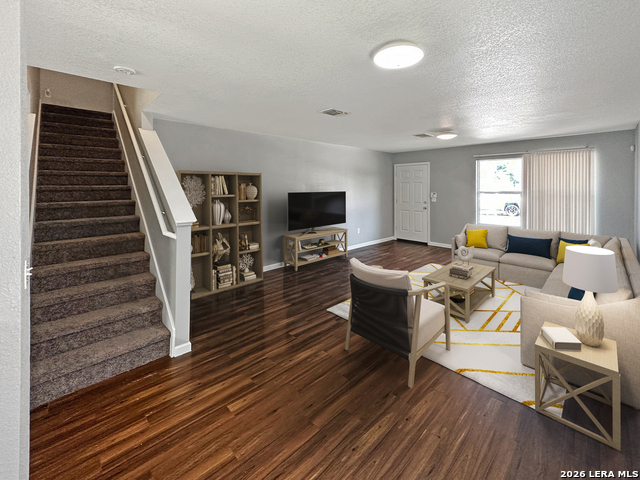 8327 Steep Valley Property Photo 4