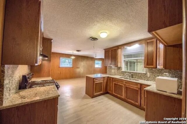 4703 Darlene Dr Property Photo 10