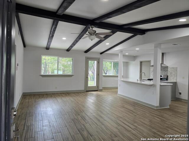 9503 Reece Dr Property Photo 4