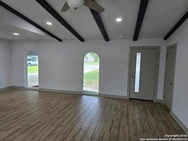 9503 Reece Dr Property Photo 5