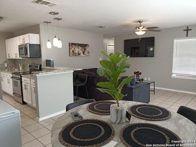 420 Canyon Edge Property Photo 4