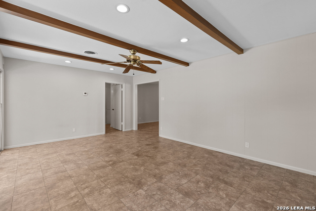 611 Indigo St Property Photo 10