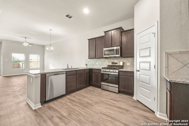 5502 Cibolo Pass Property Photo 6