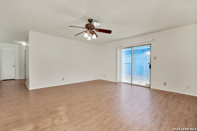13343 Pecan Glade Property Photo 2