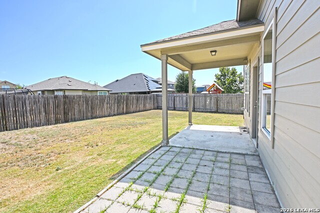 2231 Hawk Dr Property Photo 34