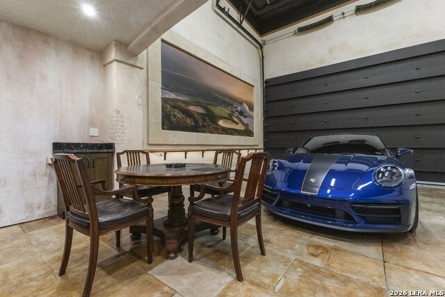 7231 Stonewall Property Photo 4