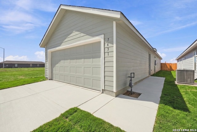 7631 India Star Property Photo 2