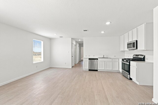 7631 India Star Property Photo 4