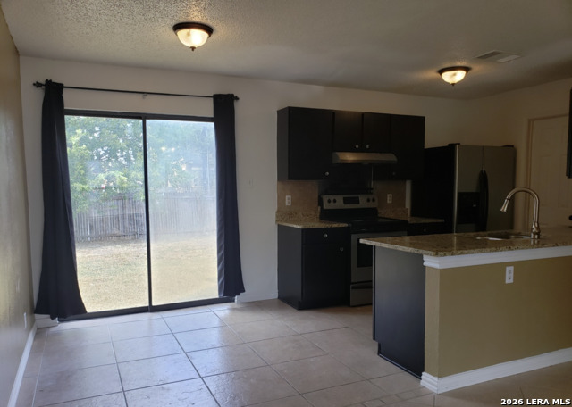 7915 Ruby Meadows Property Photo 3