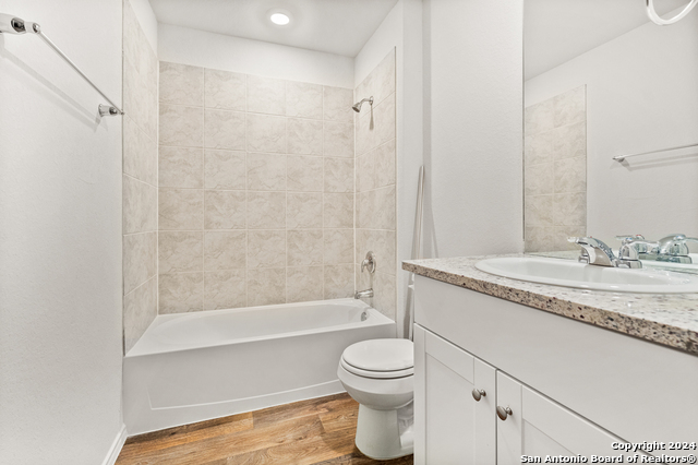 3115 Tule Crk Property Photo 17