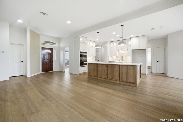 204 Tapatio Dr. W Property Photo 15