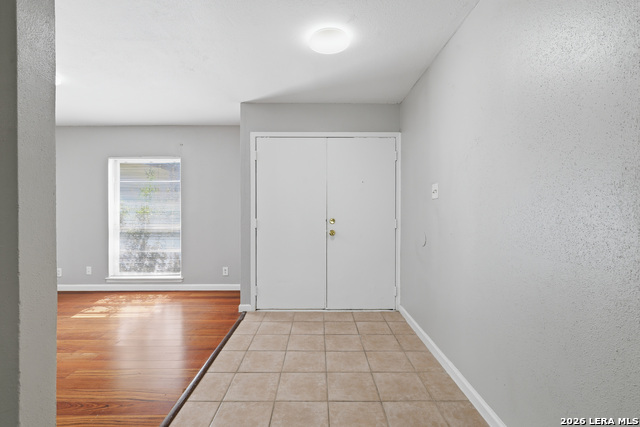 11403 Spring Crest St Property Photo 2