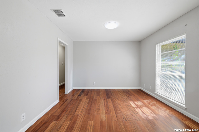 11403 Spring Crest St Property Photo 3