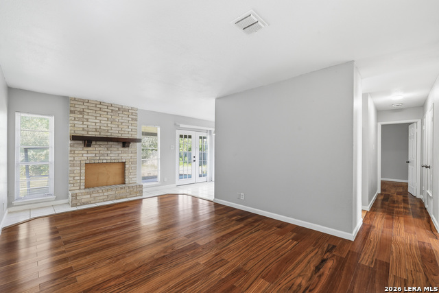 11403 Spring Crest St Property Photo 6