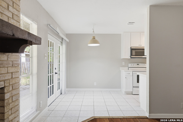 11403 Spring Crest St Property Photo 9