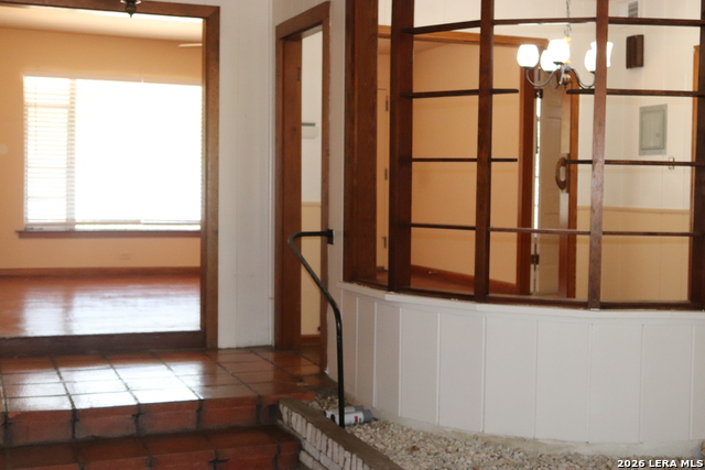 1327 Vanderbilt St Property Photo 5