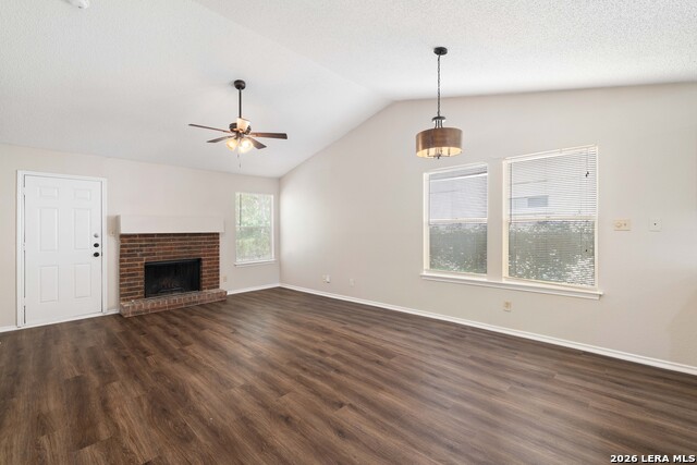 9213 Shadow Crest Dr Property Photo 5