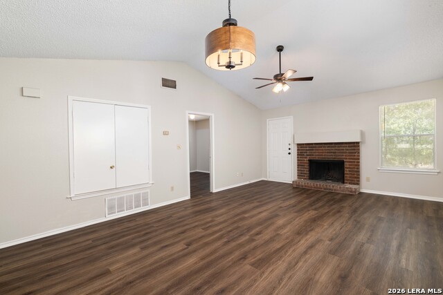 9213 Shadow Crest Dr Property Photo 6