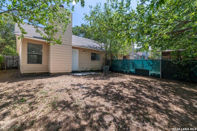 9213 Shadow Crest Dr Property Photo 22