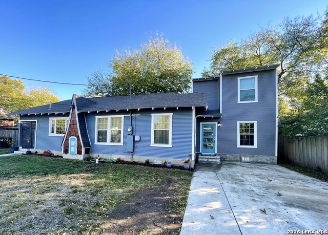 1122 Delaware St Property Photo 3
