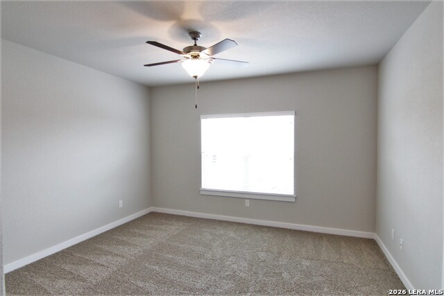 310 Creekside Curv Property Photo 10