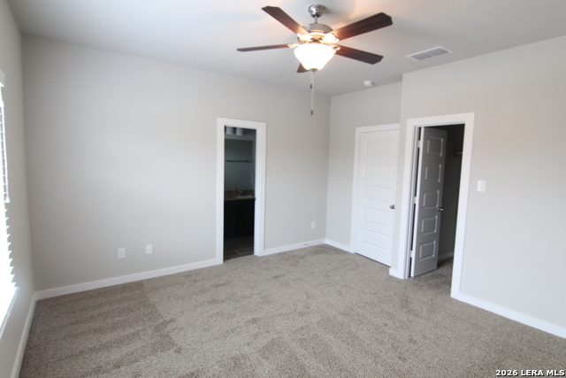 310 Creekside Curv Property Photo 11