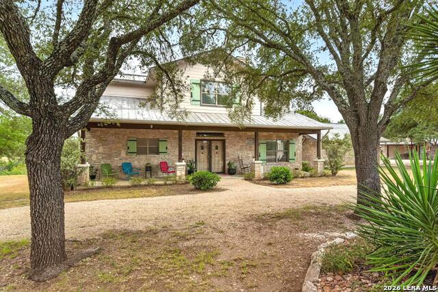 1348 Live Oak Rdg Property Photo 4