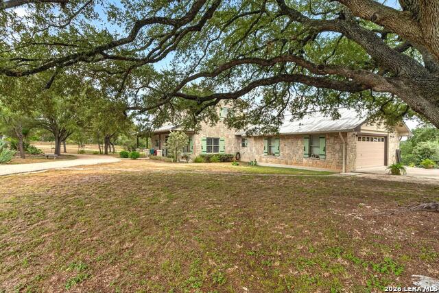 1348 Live Oak Rdg Property Photo 5