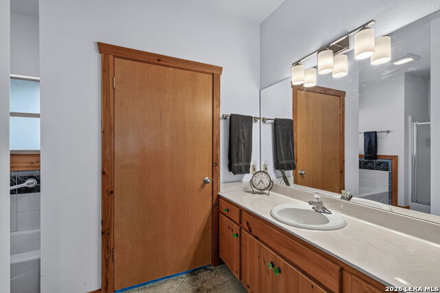 1348 Live Oak Rdg Property Photo 21