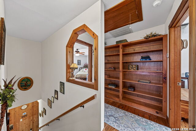 1348 Live Oak Rdg Property Photo 22